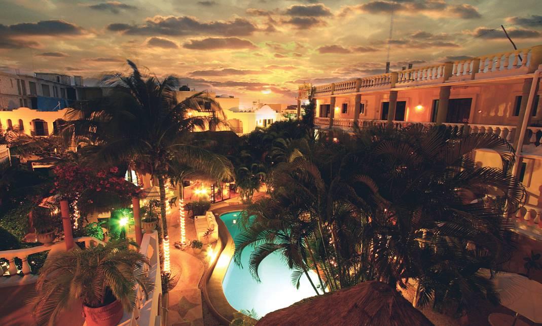 Aventura Mexicana Hotel Playa del Carmen Bagian luar foto
